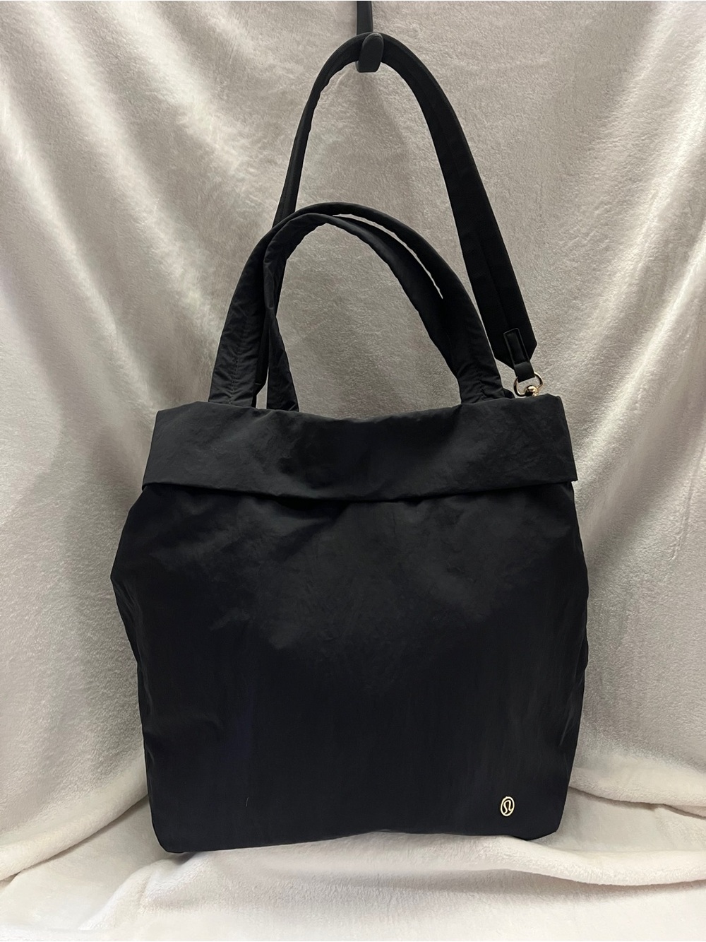 NWOT lululemon athletica Black On My Level  Tote/Commuter  Bag